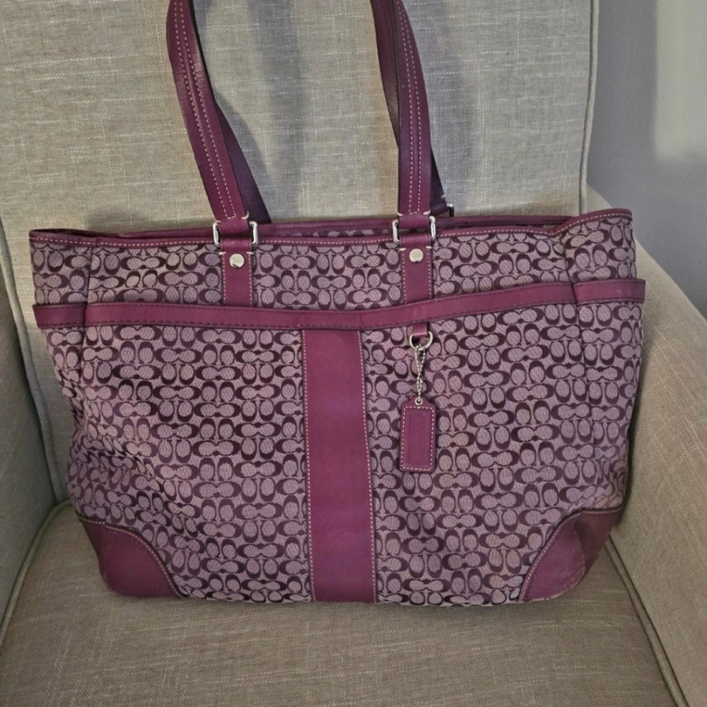 Coach Vintage Signature Tote Diaper Caryall Crossbody EUC